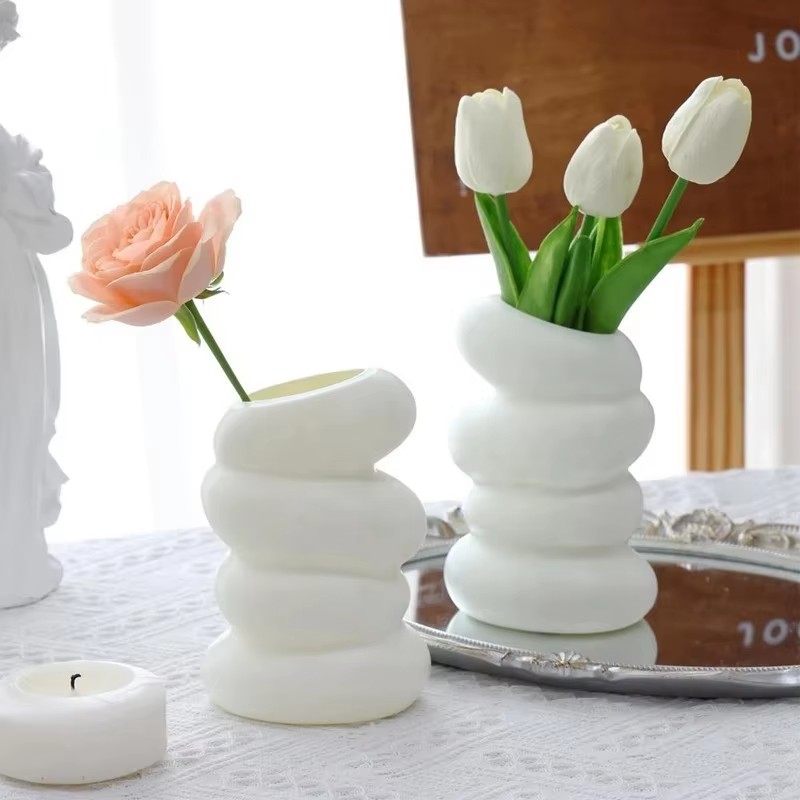 1PC プラスチックスパイラル白花瓶北欧クリエイティブフラワ - Kitchen Appliances In White のレビューと価格